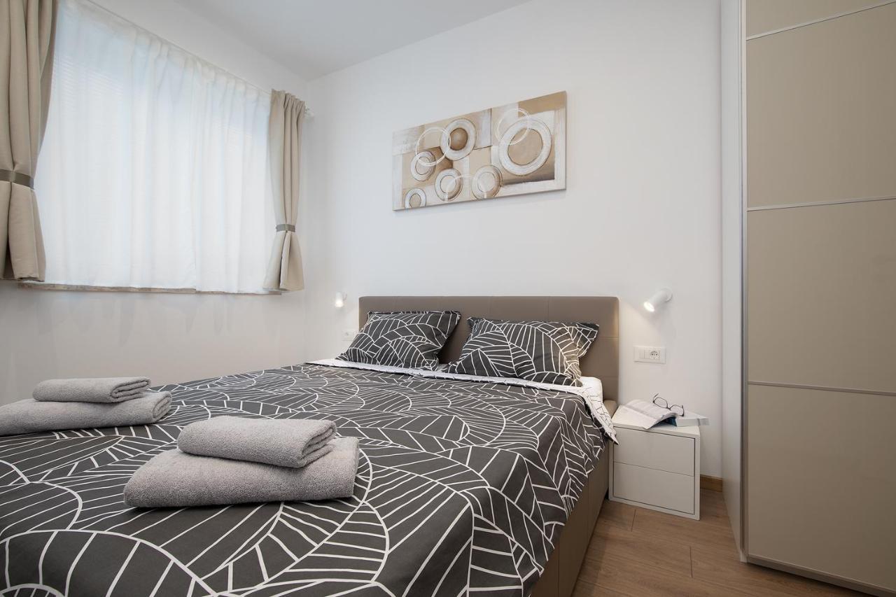 Apartments Igor Medulin Eksteriør billede